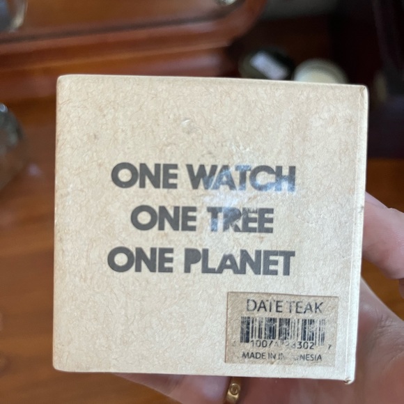WeWood Teak watch - Picture 5 of 5